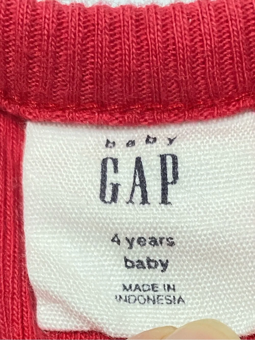 Baby GAP 3pc Set Red Top, Navy Floral Shorts & Red Straw Hat Size 3T